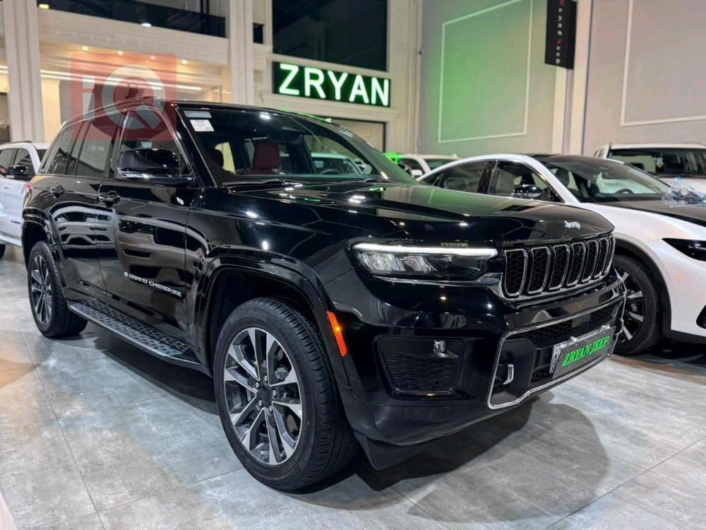 جیپ گراند شیرۆکی